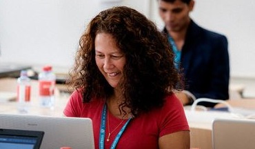 Maureen, tekstschrijver van tekstbureau Formule M Nijmegen.